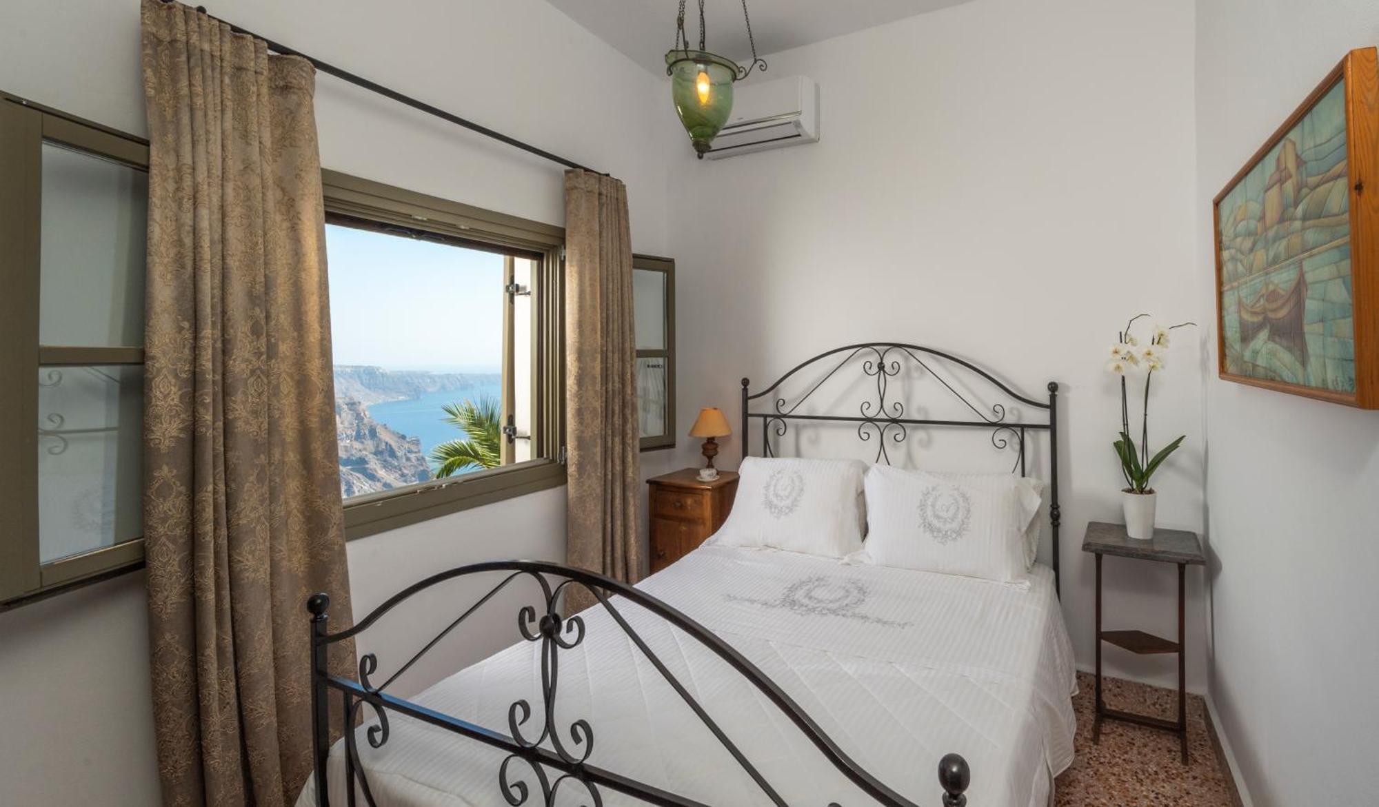 Apartment Anthos Caldera Fira (Santorini)
