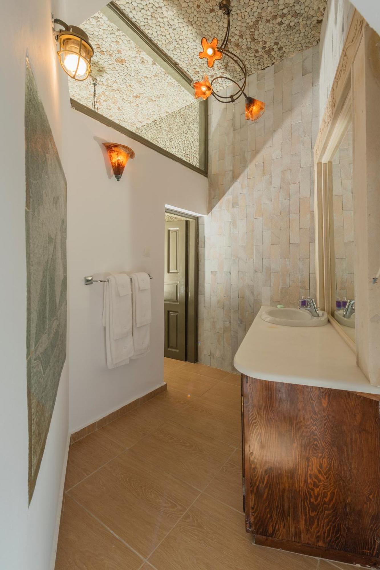Apartment Anthos Caldera Fira (Santorini)